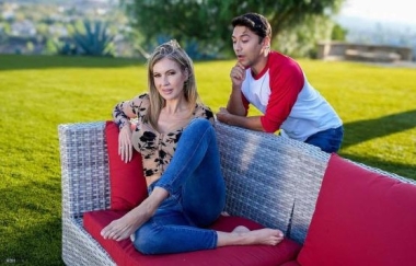 Gigi Dior - The Bestest Friend