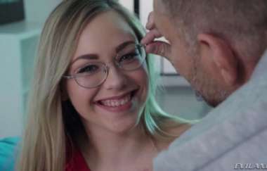 Selvaggia - Super-tight Selvaggias Pussy Porked