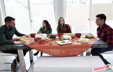Jasmine Grey, Naomi Blues - Thanksgiving Day Pussy Parade Pt. 1