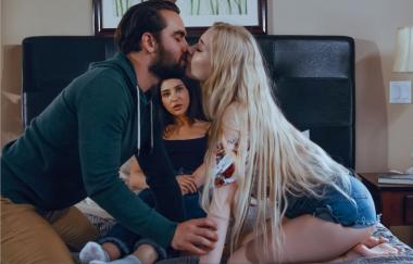 Jane Wilde, Emma Straletto - I Want To Watch