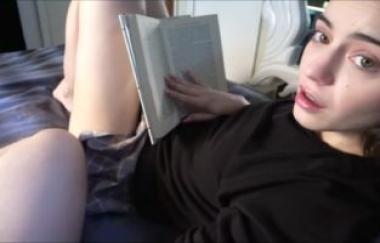 Kylie Quinn - Bookworm
