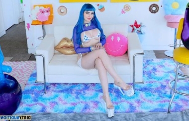 Jewelz Blu - Jewelz’ Beautiful Booty