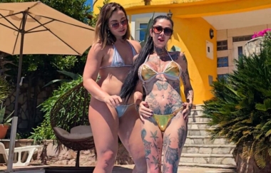Megan Inky, Sophia Burns - Sophia & Megan Passionate Lesbian Fun